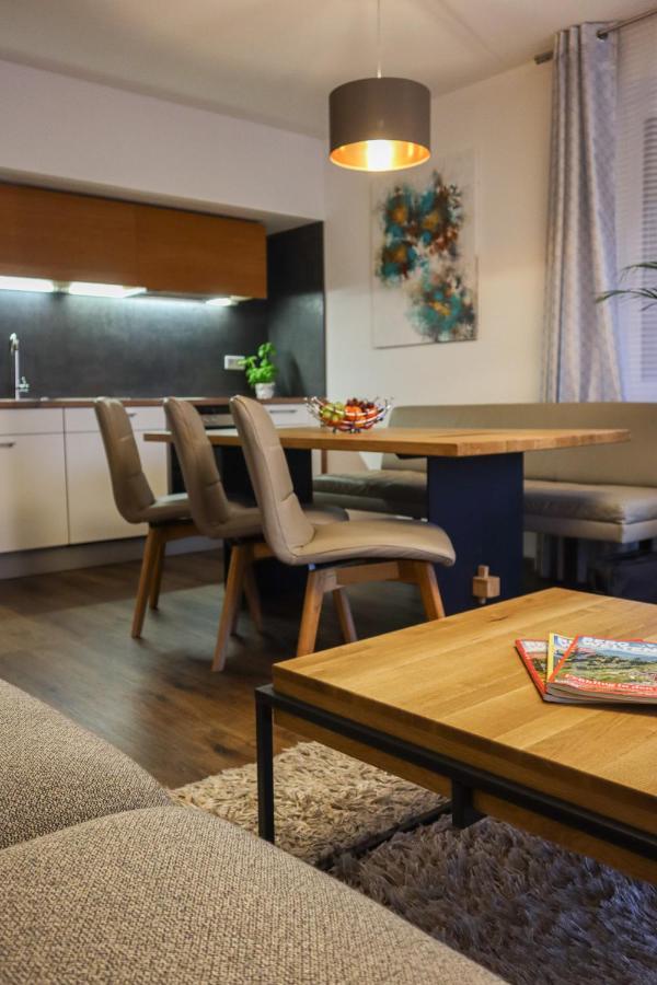Apartment Living8-appartements *